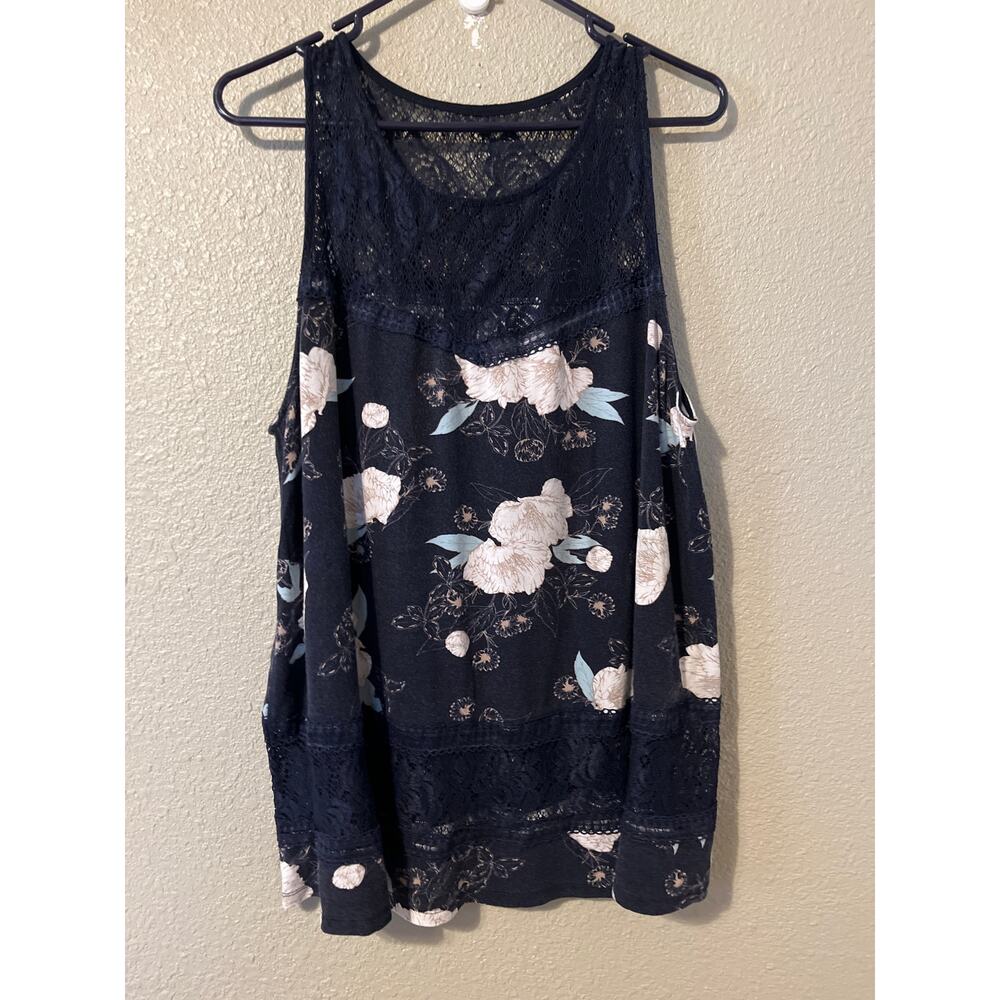 Torrid Navy Floral Lace Top (size 2)